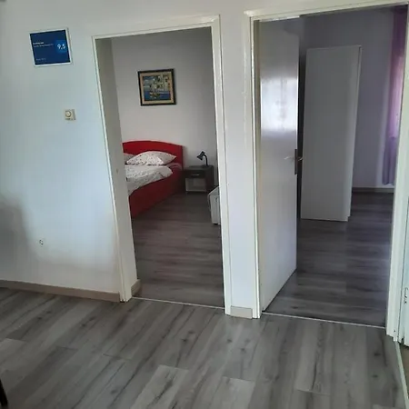 House Nena * Bibinje