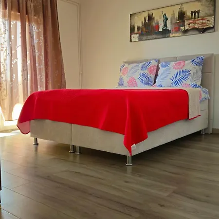 Penzion House Nena 4*